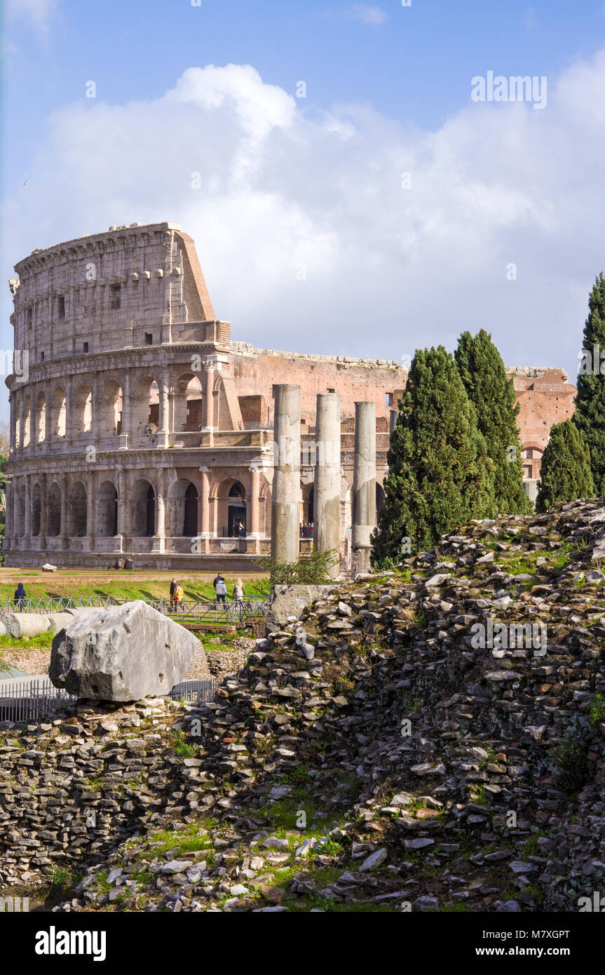 Kolosseum in Rom, Italien. Eine der beliebtesten Reiseziel Stockfoto