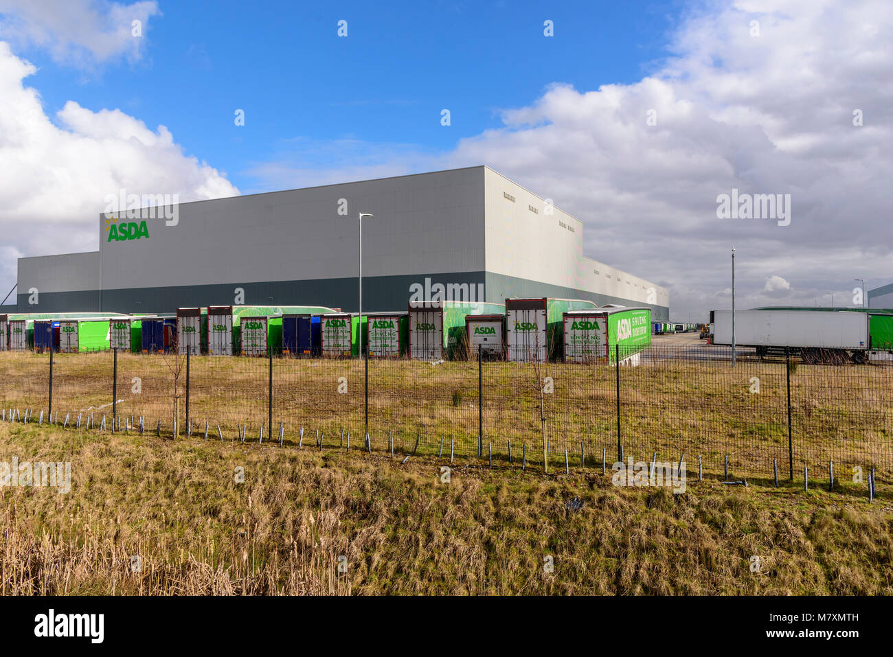 Asda warrington Fotos und Bildmaterial in hoher Auflösung Alamy