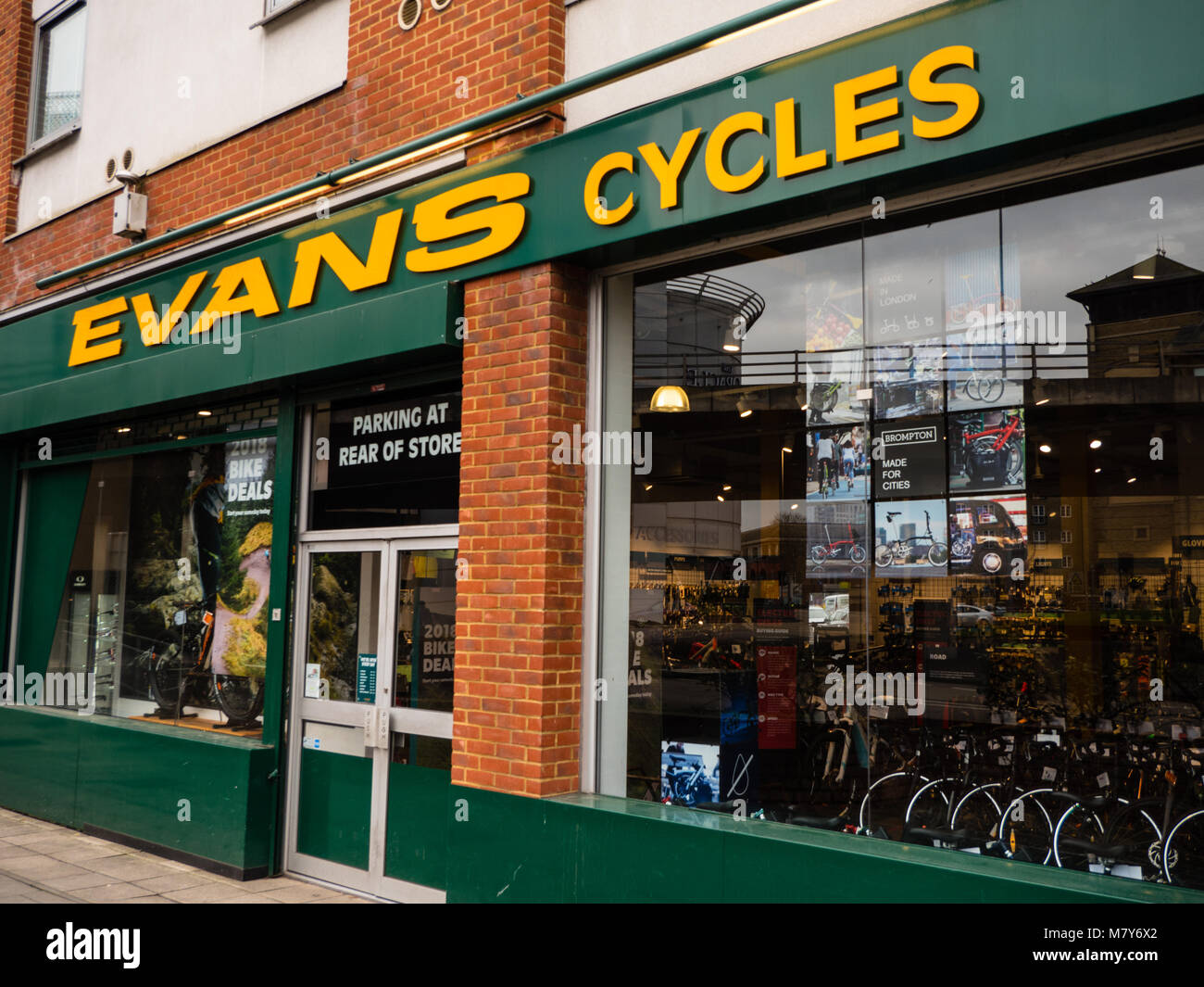 Evans Cycles, Reading, Berkshire, England. UK, GB. Stockfoto
