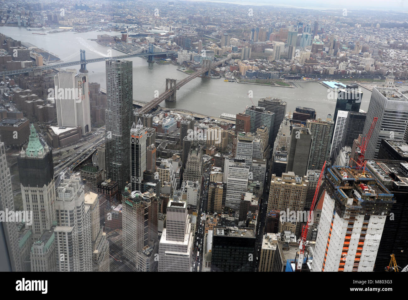 Datei: 14 Mär, 2018. Stephen Hawking 1942-2018. Foto: New York, USA. 12 Apr, 2016. Kosmologe Stephen Hawking besucht die Neue Space Exploration Initiative "Durchbruch" Starshot Ansage an One World Observatorium. Credit: Stürme Media Group/Alamy leben Nachrichten Stockfoto