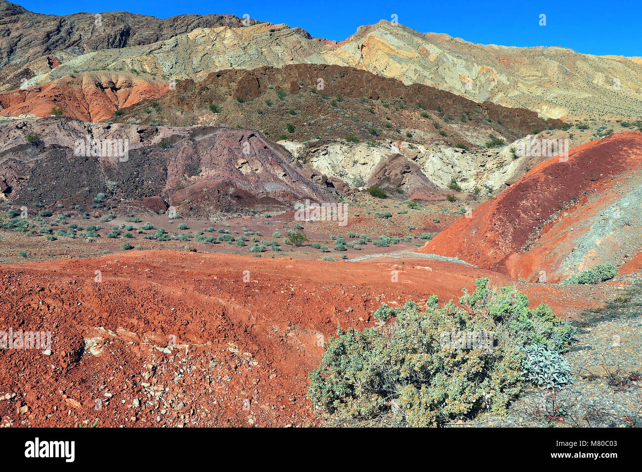 Alte rote Felsformationen im Valley of Fire State Park in der Wüste außerhalb von Las Vegas, Nevada. Stockfoto