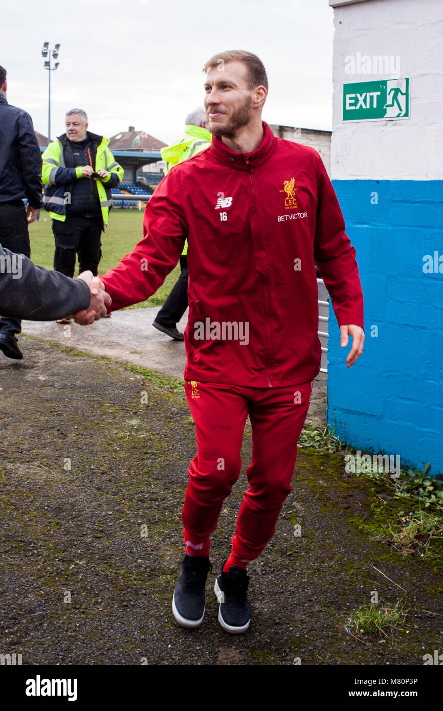 Ragnar Klavan nach einem leichten Training am Victoria Road Stockfoto