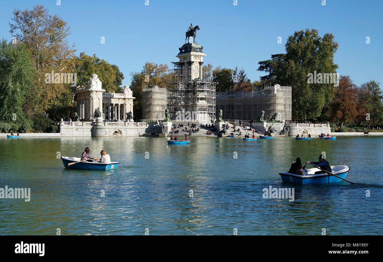 Denkmal Alfonsos XII, Parque del Retiro, Madrid. Stockfoto