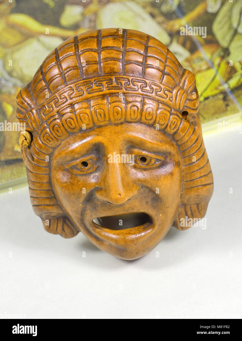 Moderne Kopie eines antiken griechischen Tragödie drama Maske. Stockfoto