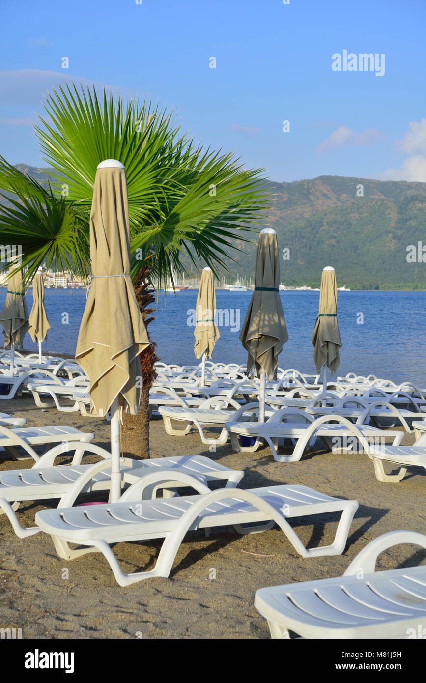 Strand in der Bucht von Marmaris, Türkei Mittelmeer Stockfoto