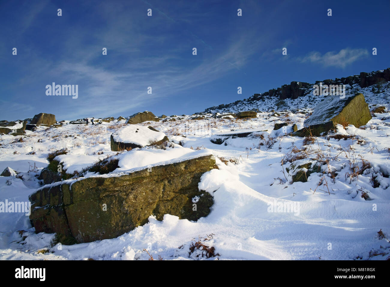 UK, South Yorkshire, Peak District, Burbage Felsen nach starker Schneefall Stockfoto
