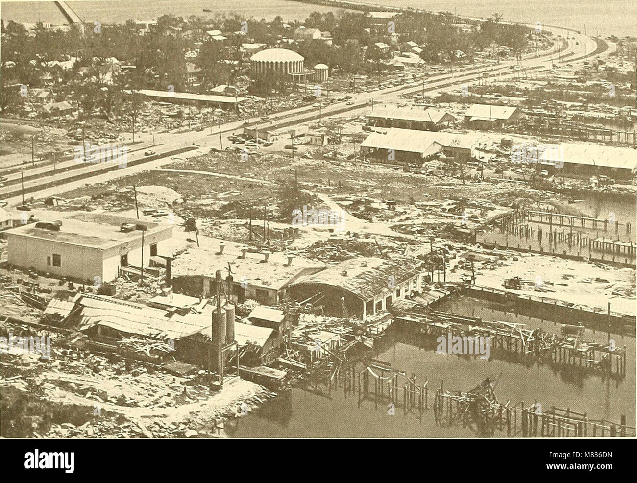 Die kommerzielle Fischerei Review (1970) (20667302115) Stockfoto