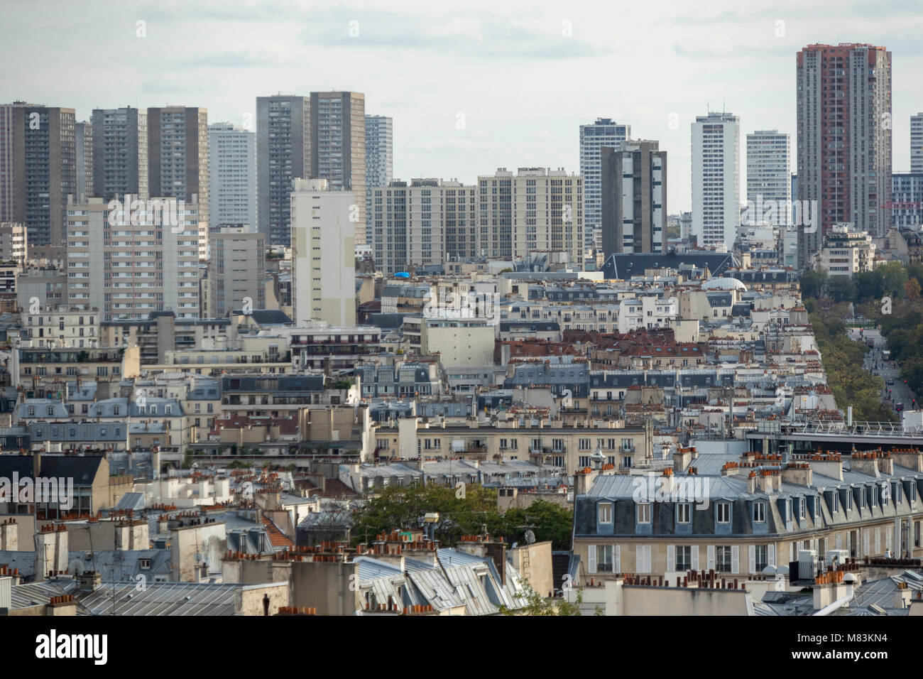 Blick in Richtung Porte d'Ivry, 13. Arrondissement, Paris Frankreich vom Dach des Pantheon Stockfoto