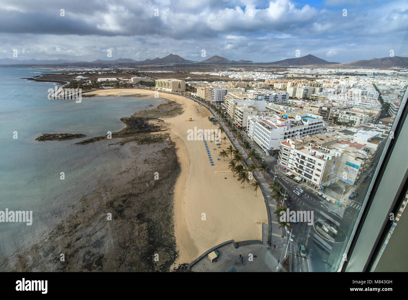 Blick vom 17. Stock des Gran Hotel Arrecife Lanzarote Stockfoto