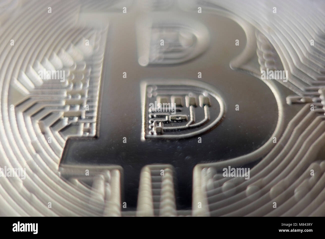 Nahaufnahme Makroaufnahme eines Bitcoin token Münze Stockfoto