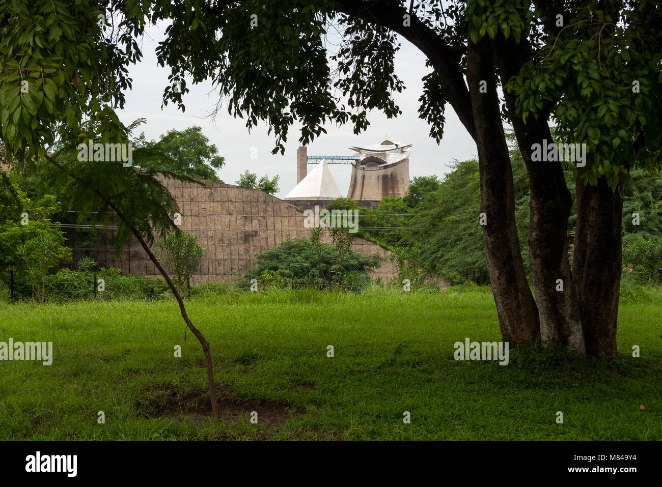 Chandigarh, Indien: Capitol Complex ist eine Regierung zusammengesetzten entworfen von dem Architekten Le Corbusier Stockfoto