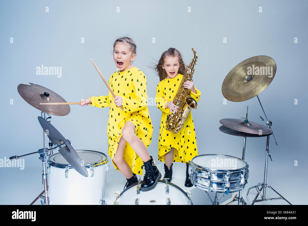 Die jugendlich Musik Band im Studio Stockfoto