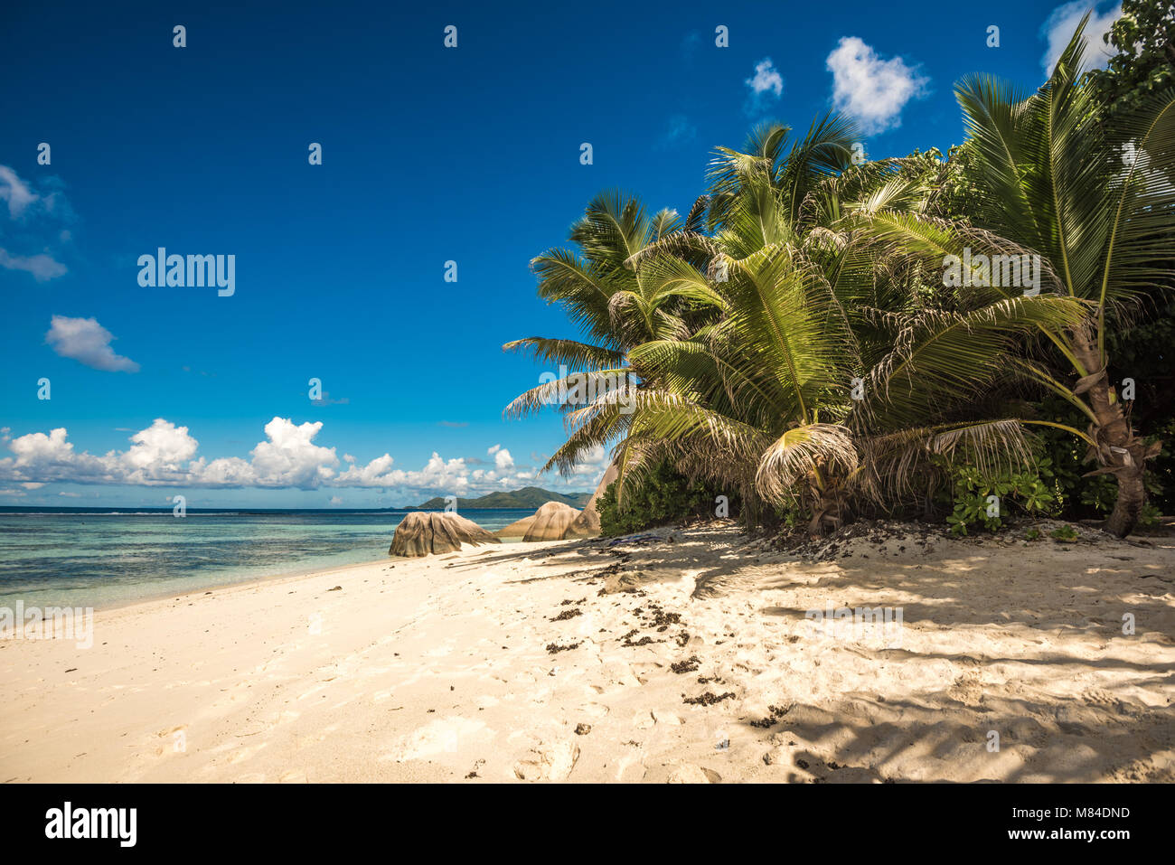 Tropical Island Beach, Source d'Argent, La Digue, Seychellen Stockfoto