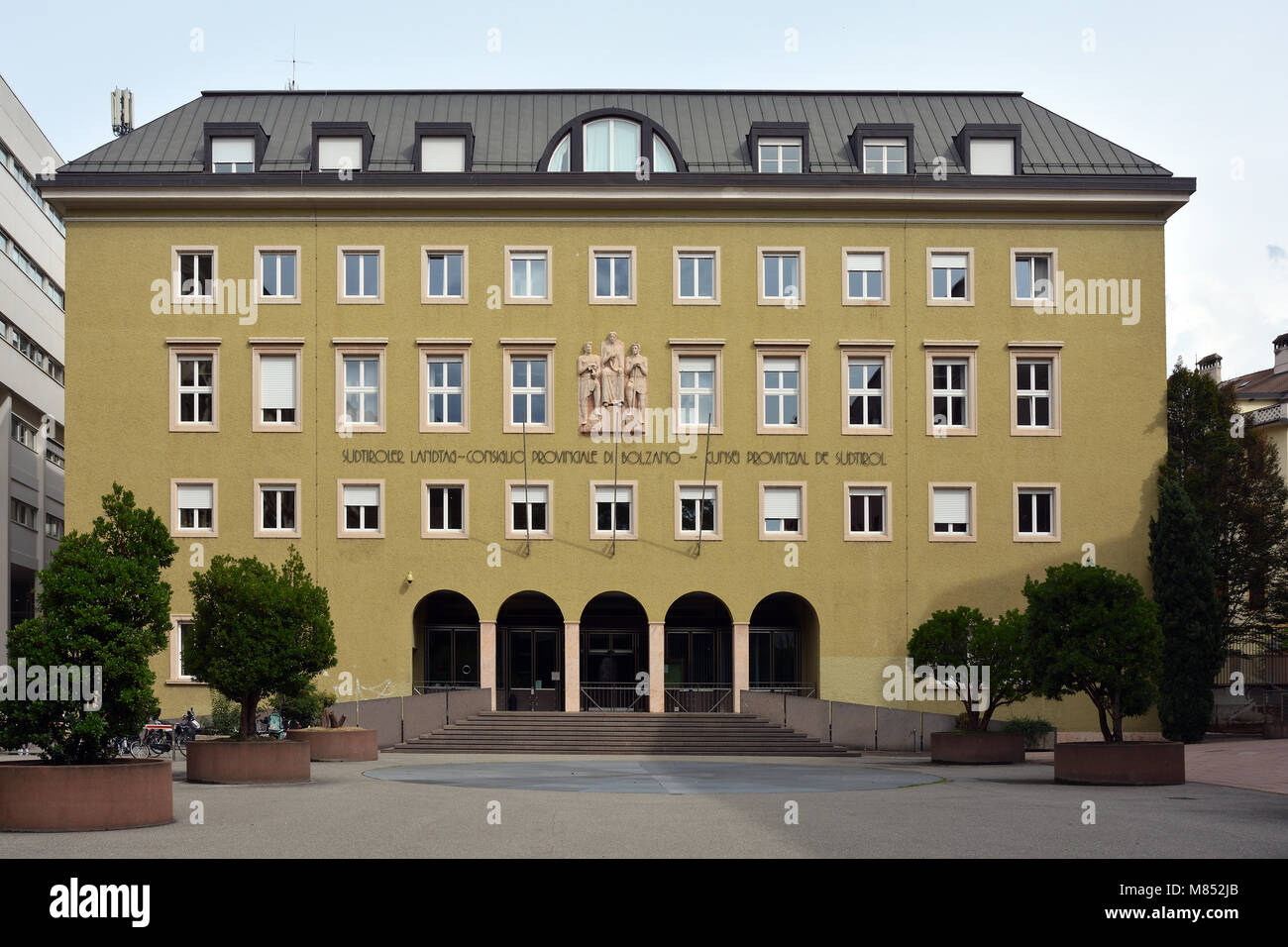 Parlament Gebäude der unabhängigen Provinz Südtirol in Bozen - Italien. Stockfoto