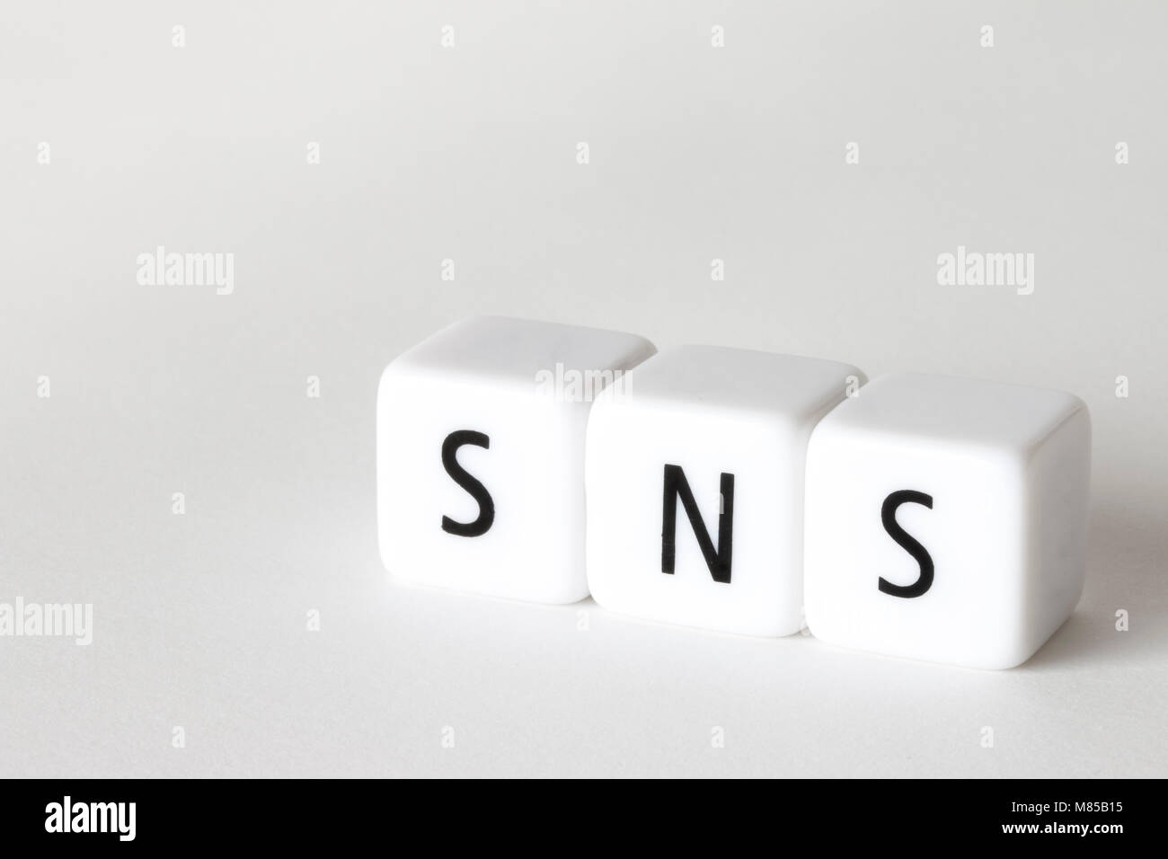 White Cube als SNS geschrieben Stockfoto
