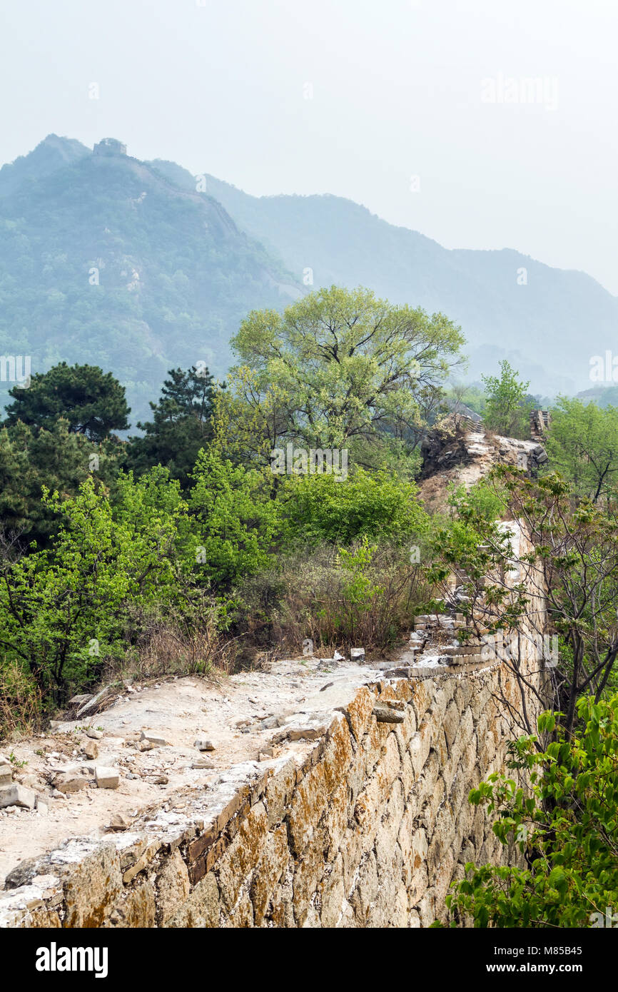 China, der Chinesischen Mauer, Mutianyu, ohne Restaurierung Stockfoto
