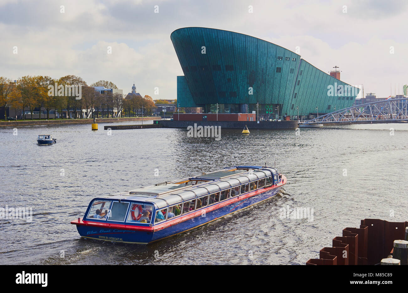 Nemo Science Museum, Oosterdokseiland (Eastern dock Island), Amsterdam, Niederlande. Stockfoto