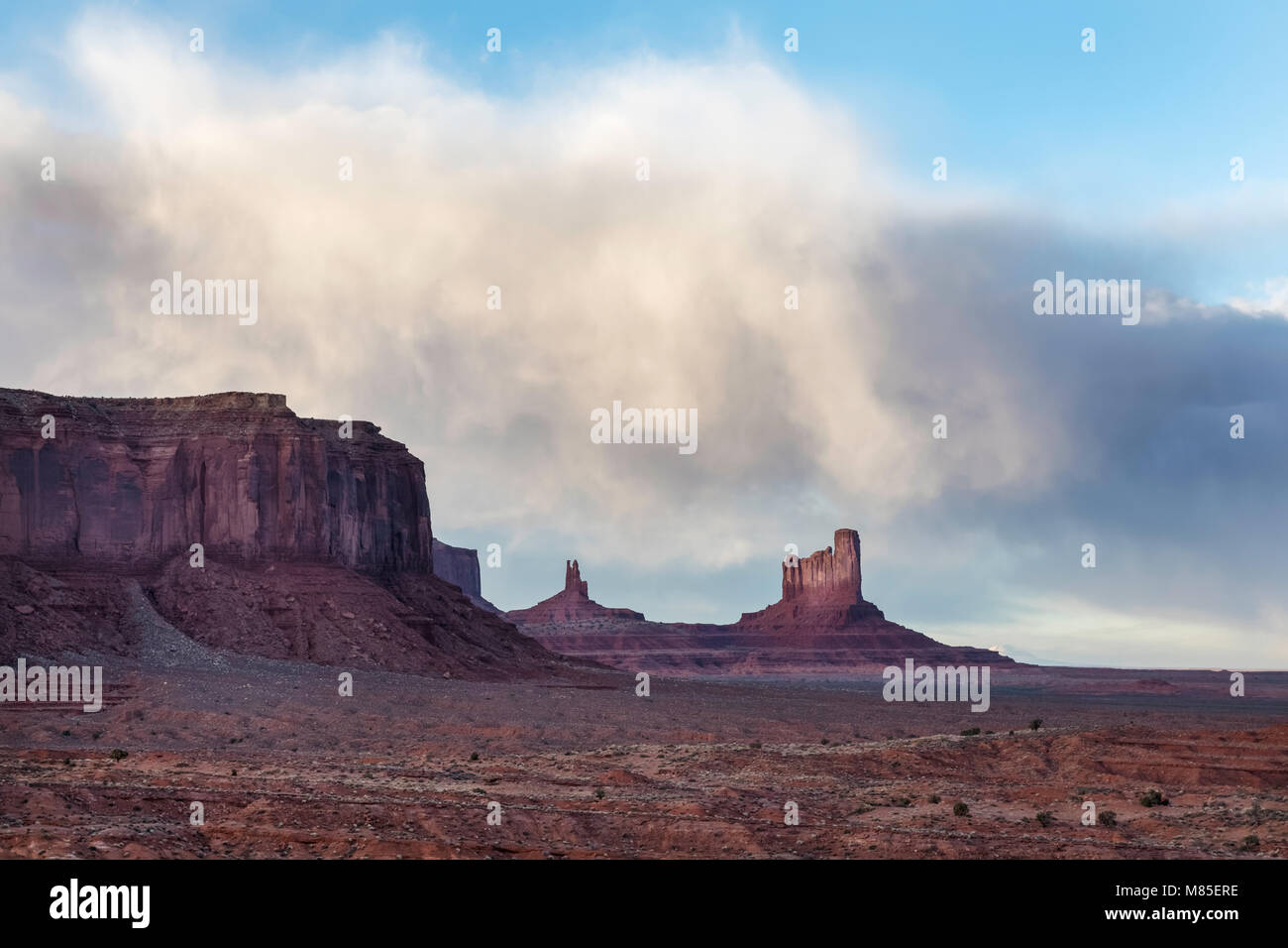 Sandstein Buttes, Monument Valley Tribal Park, Arizona Stockfoto