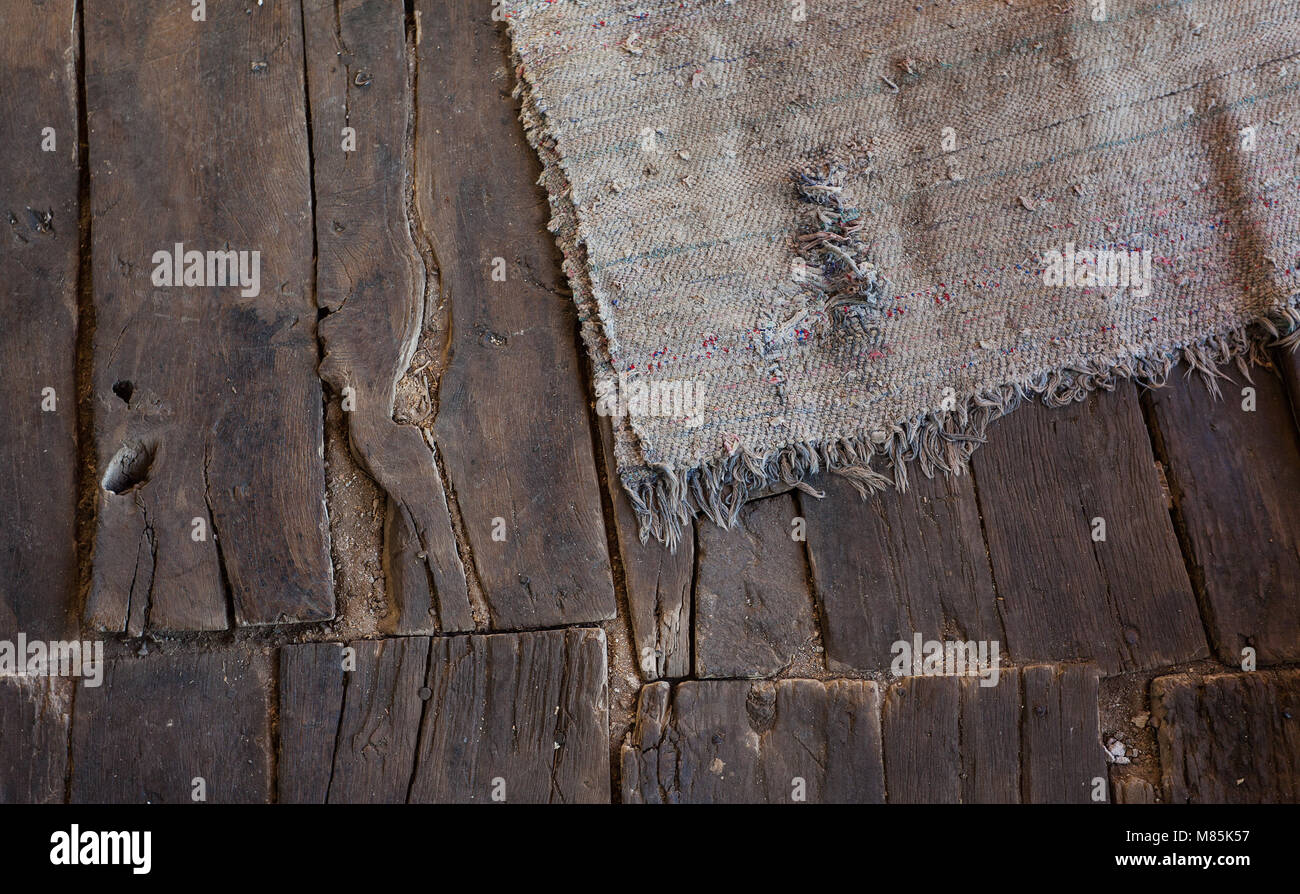 Alte Holzboden Teppich Stockfoto