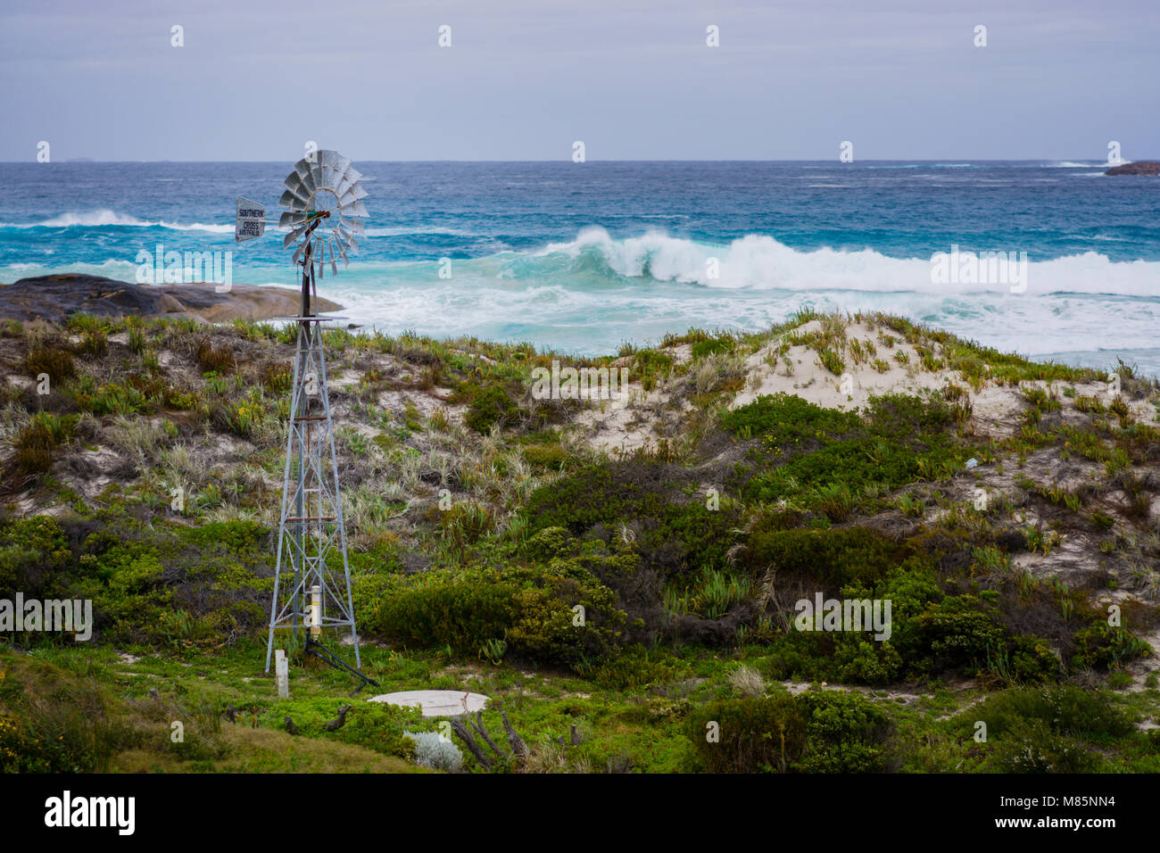 Windmühle bei Liebhaber Cove, Great Ocean Drive, Esperance, Western Australia Stockfoto