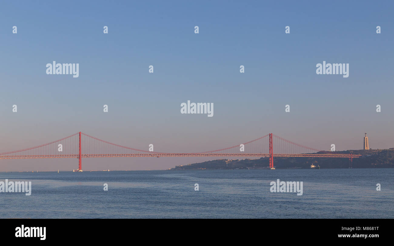 Ponte 25 de Abril Brücke Lissabon Portugal. Stockfoto
