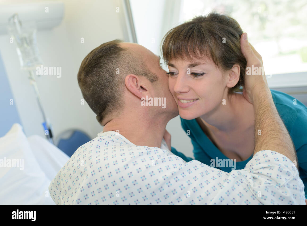 People visit wife women Fotos und Bildmaterial in hoher Auflösung Alamy