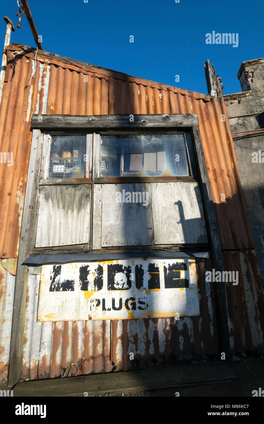 Alte zündkerzen Fotos und Bildmaterial in hoher Auflösung Alamy