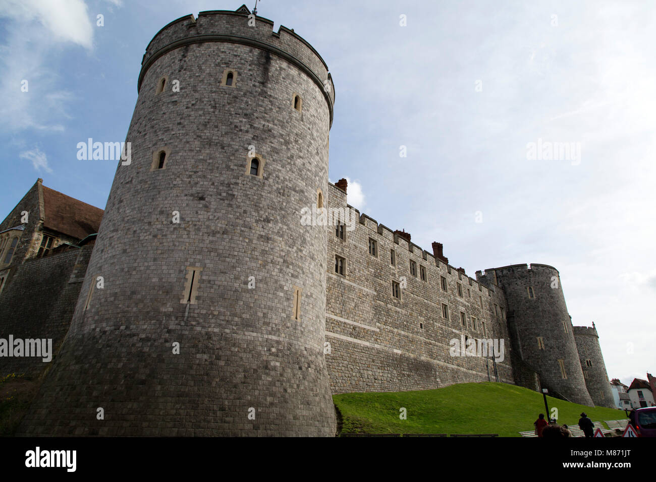 Schloss Windsor Windsor in England. Das Schloss stammt aus der normannischen Eroberung Englands und ist eine königliche Residenz. Stockfoto