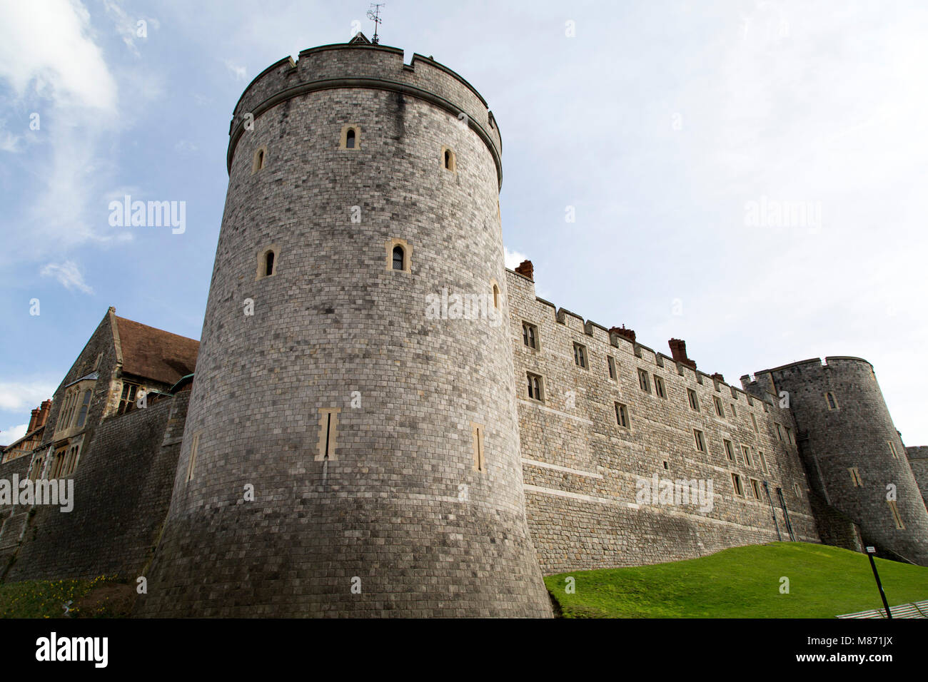 Schloss Windsor Windsor in England. Das Schloss stammt aus der normannischen Eroberung Englands und ist eine königliche Residenz. Stockfoto