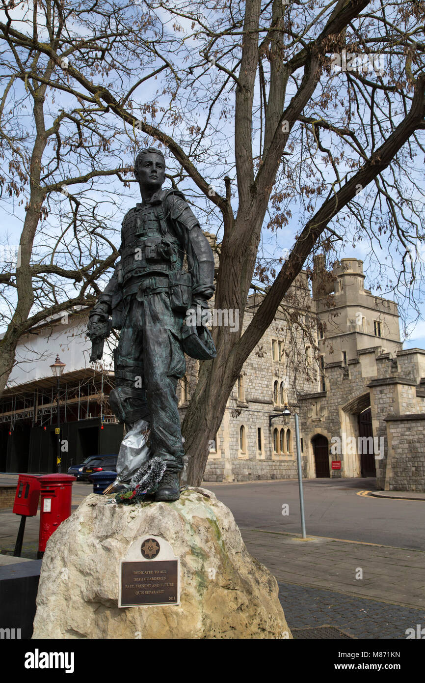 Statue zum Gedenken an den irischen Wachen in Windsor, England. Das Regiment Stockfoto