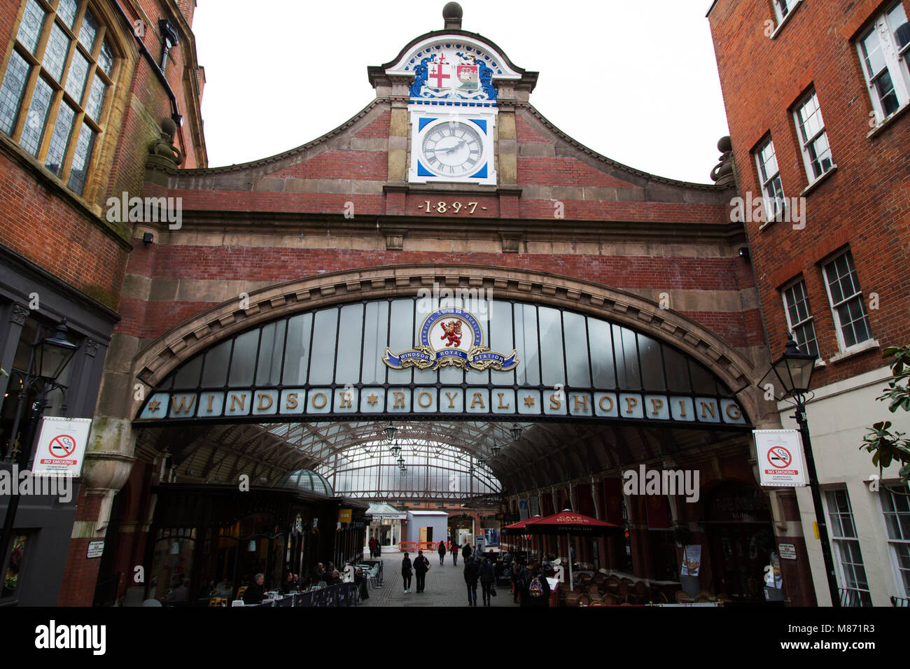 Windsor Royal Shopping Windsor in England. Die Einkaufspassage befindet sich in dem Gelände des ehemaligen Bahnhof der Stadt entfernt. Stockfoto