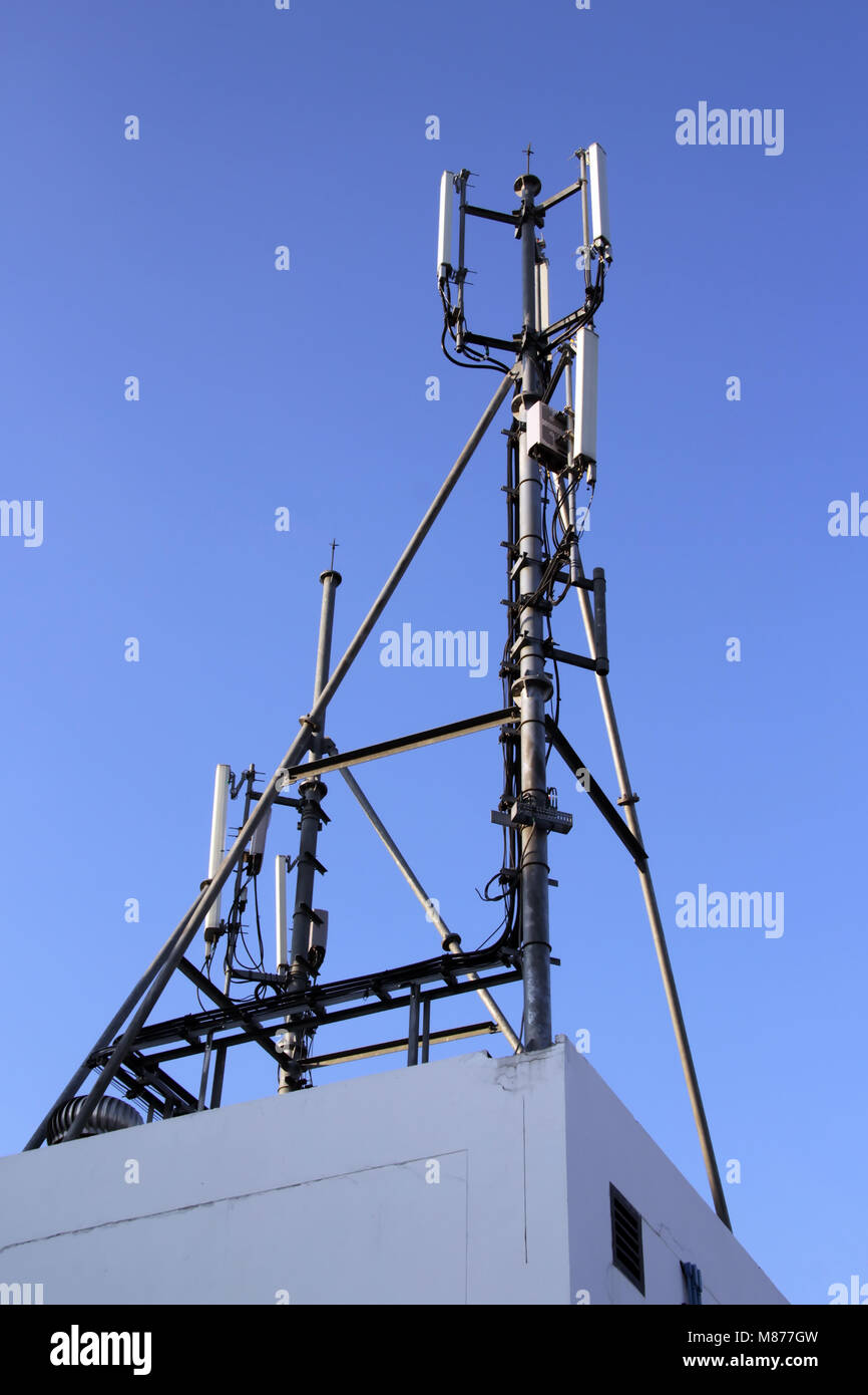 4G Funkzelle, Telecom Funkturm oder Mobilfunk-Basisstation Stockfoto