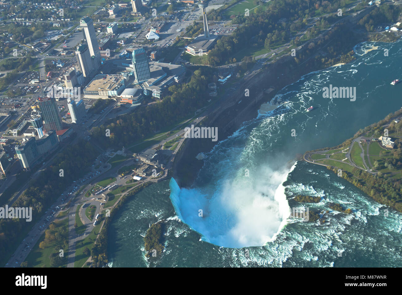 Luftaufnahme von Niagara Falls aus Hubschrauber, Ontario, Kanada Stockfoto