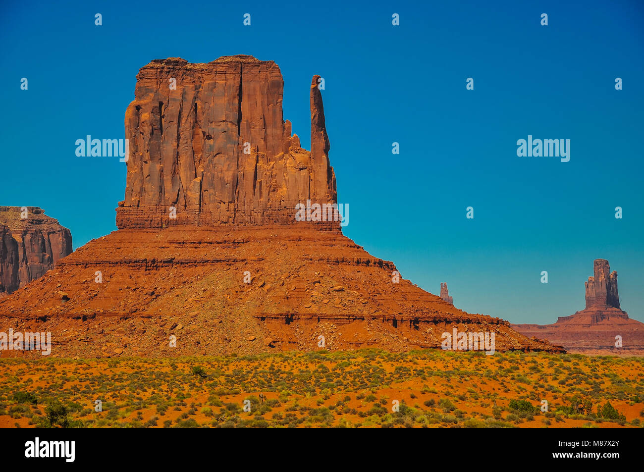 Der Westen Mitten Butte, Rock Formation, in berühmten Monument Valley, Arizona Stockfoto