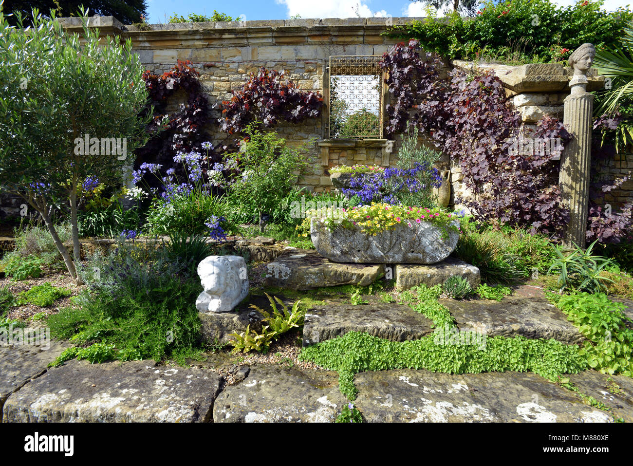 Detail der Italienische Garten Hever Castle, Kent Stockfoto