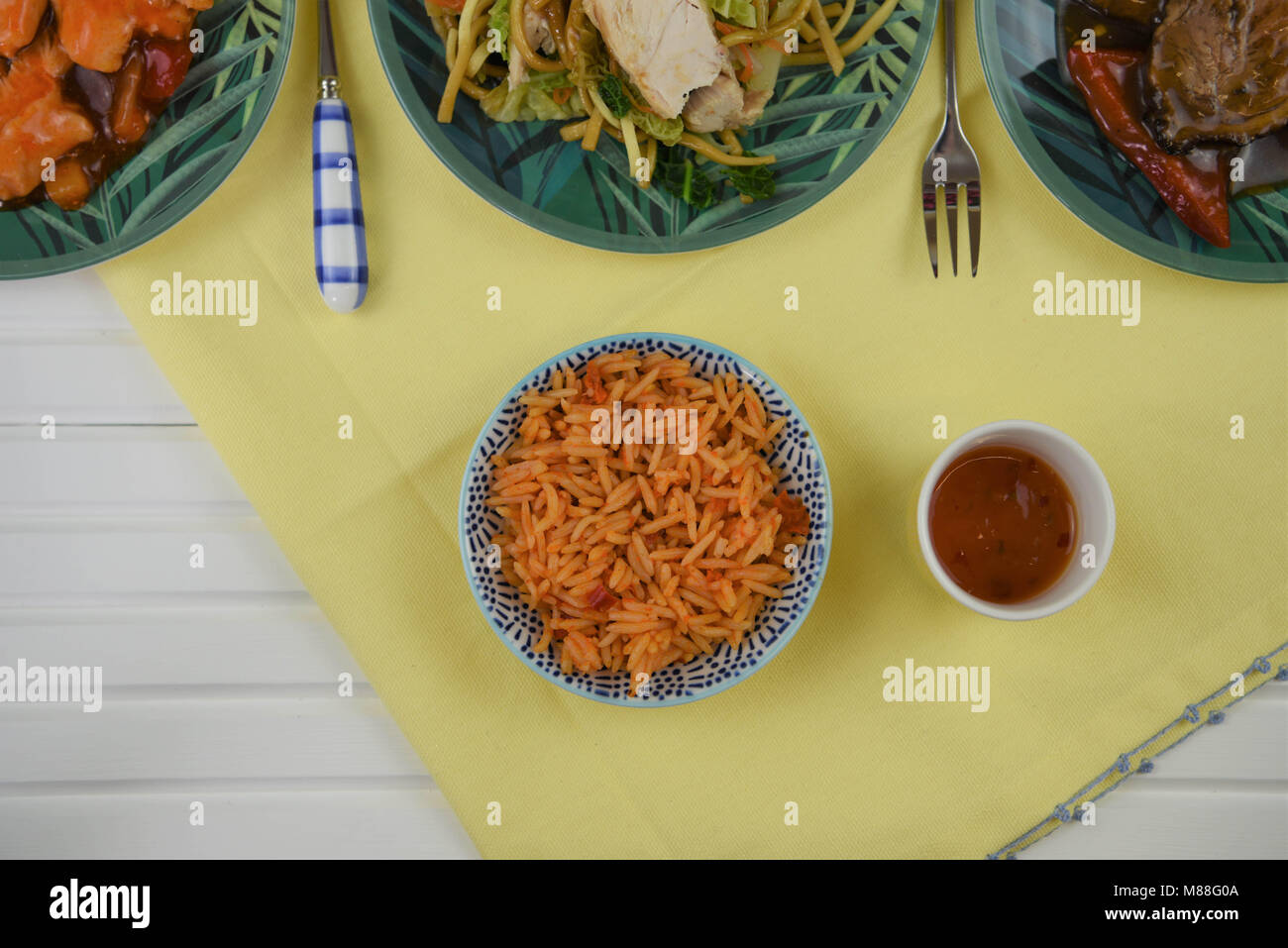 Flach essen Fotografie mit traditionelle chinesische Gerichte Stockfoto