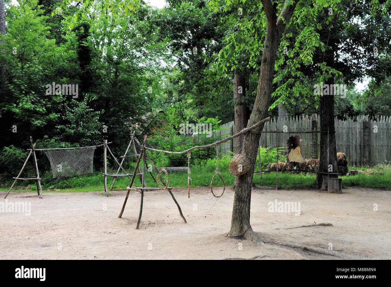 Powhatan indischen Dorf, wo die Indianer Sport an der Jamestown, Virginia spielte Stockfoto