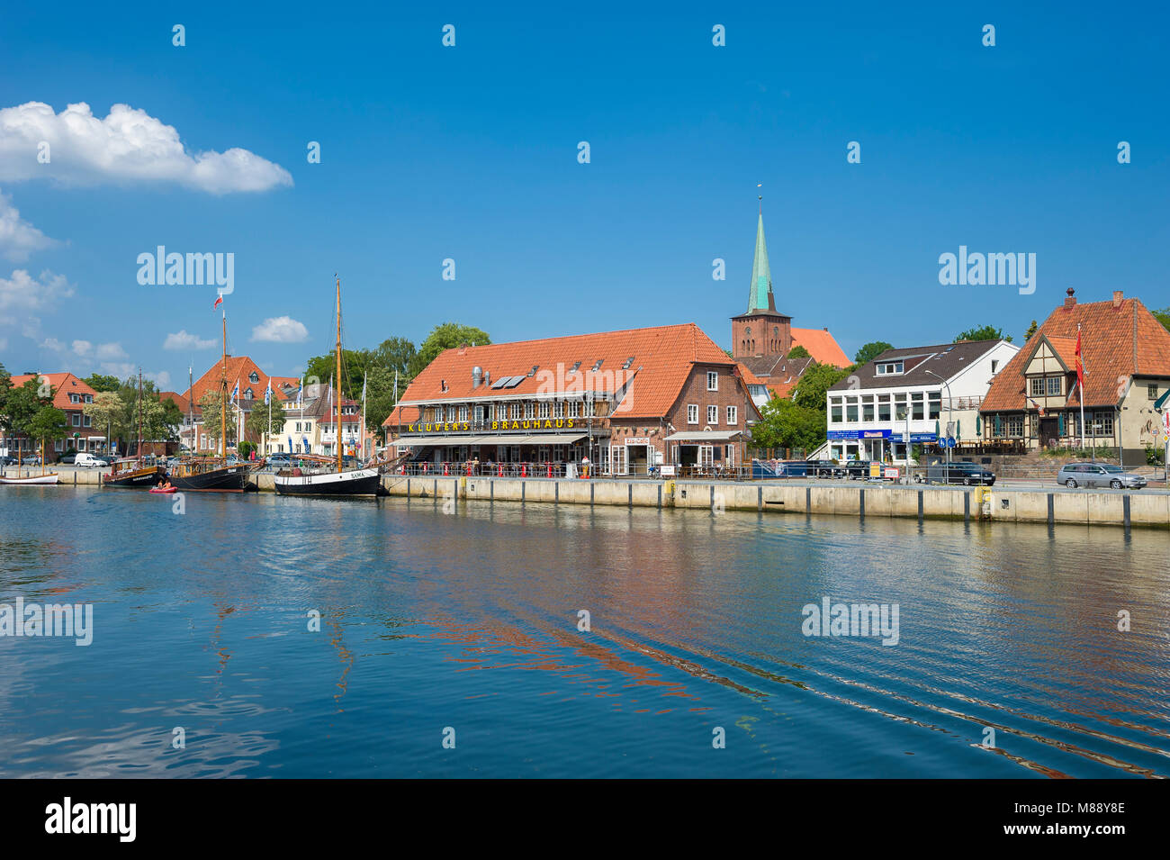 Harbour townscape neustadt holstein Fotos und Bildmaterial in hoher