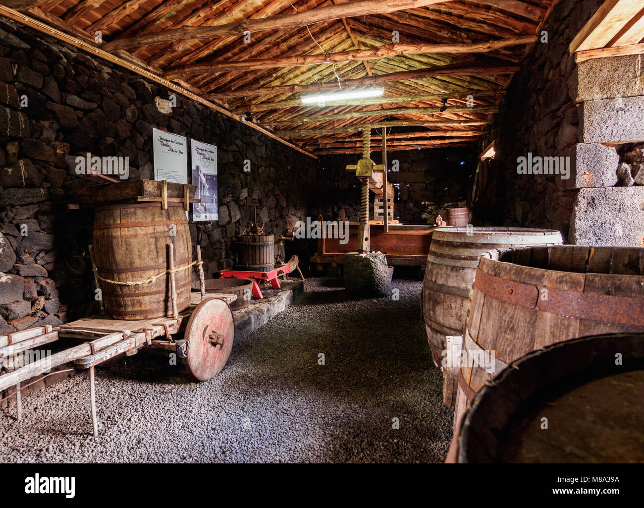 Pico Weinberg Landschaft und Kultur Interpretation Centre, Interieur, Lajido, Insel Pico, Azoren, Portugal Stockfoto