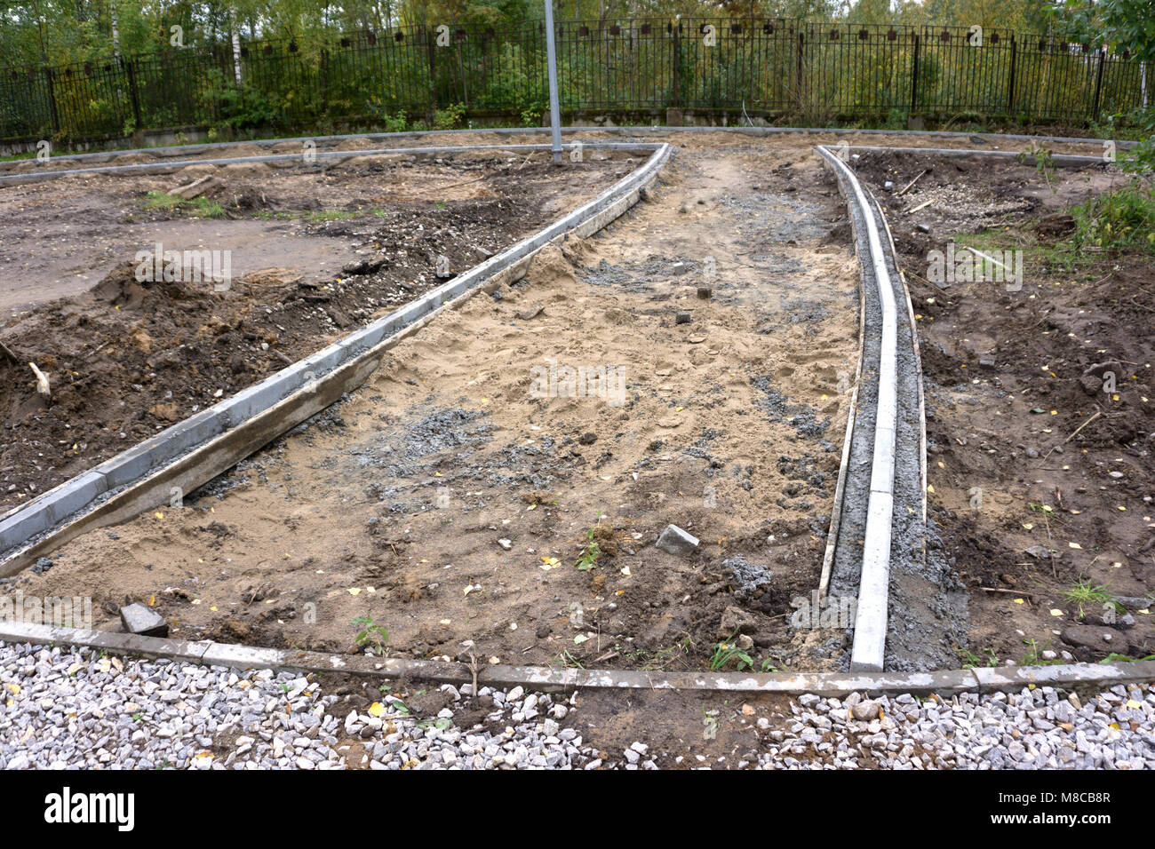 Reparatur Titel von Pflastersteinen im Park Stockfoto