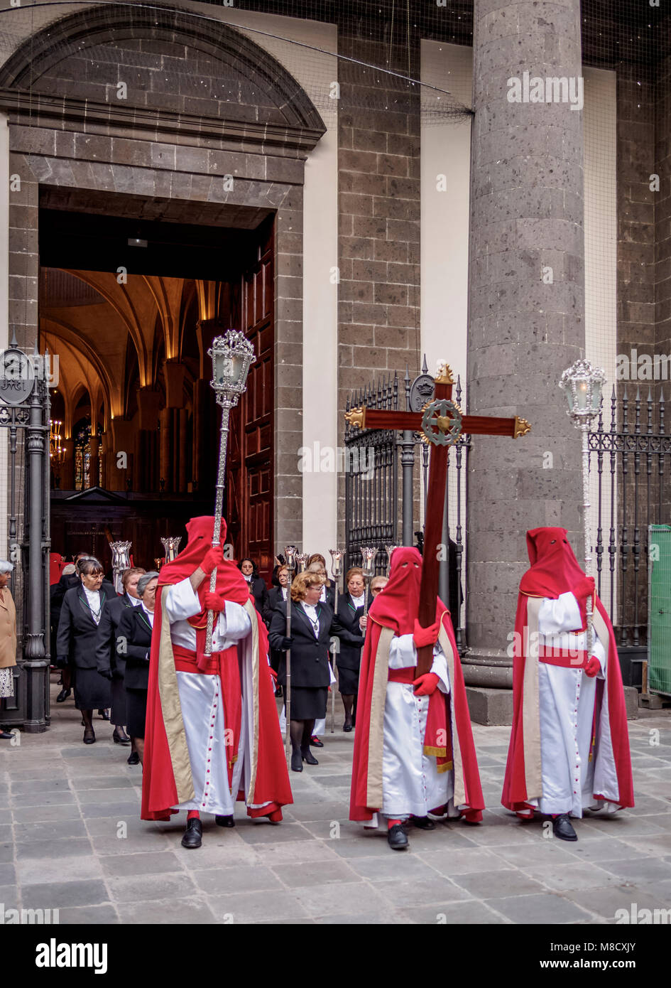 Schöne traditionelle Ostern Karwoche Prozession in San Cristobal de La Laguna, Teneriffa, Kanarische Inseln, Spanien Stockfoto