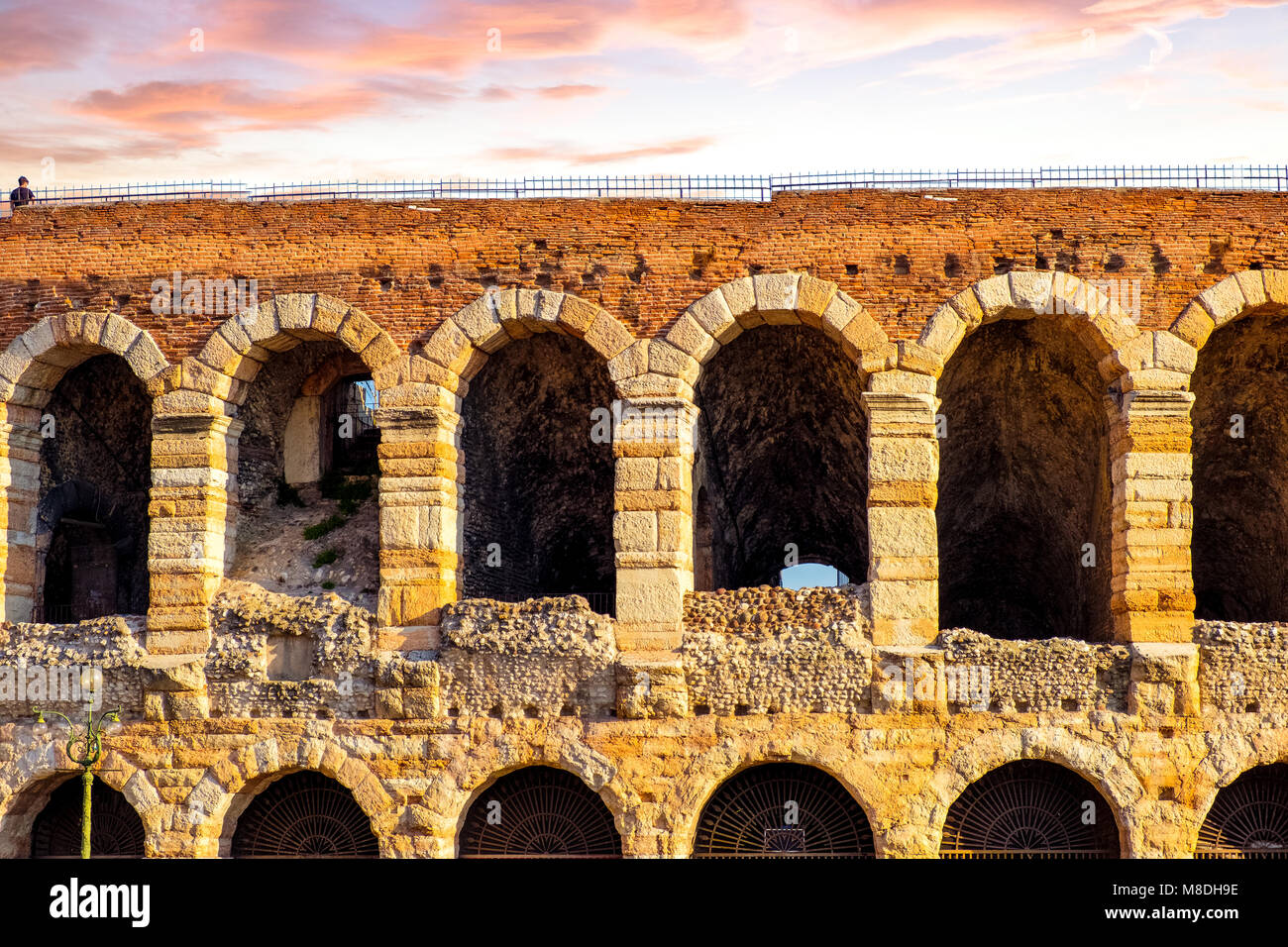 Die wunderschöne römische Amphitheater im Zentrum von Verona, Italien Stockfoto
