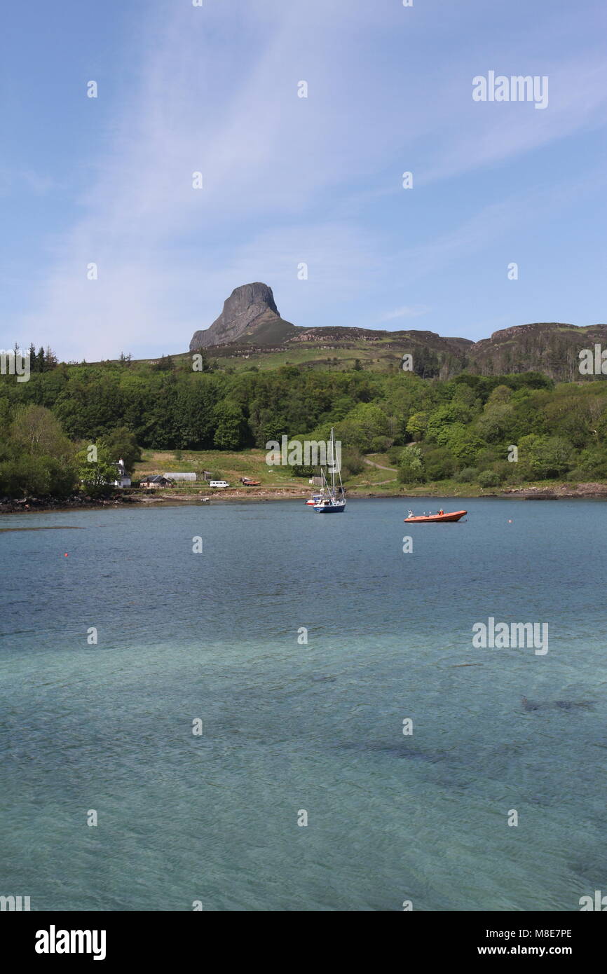 Eine Sgurr und die Bucht von laig Insel Eigg Schottland Mai 2012 Stockfoto