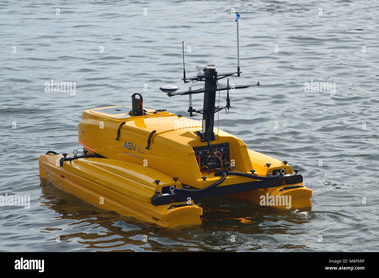 ASV Globale C-CAT 3 unbemannten autonomen Surface Vessel an der Ozeanologie internationale Ausstellung 2018 im Londoner Royal Docks gezeigt, Stockfoto