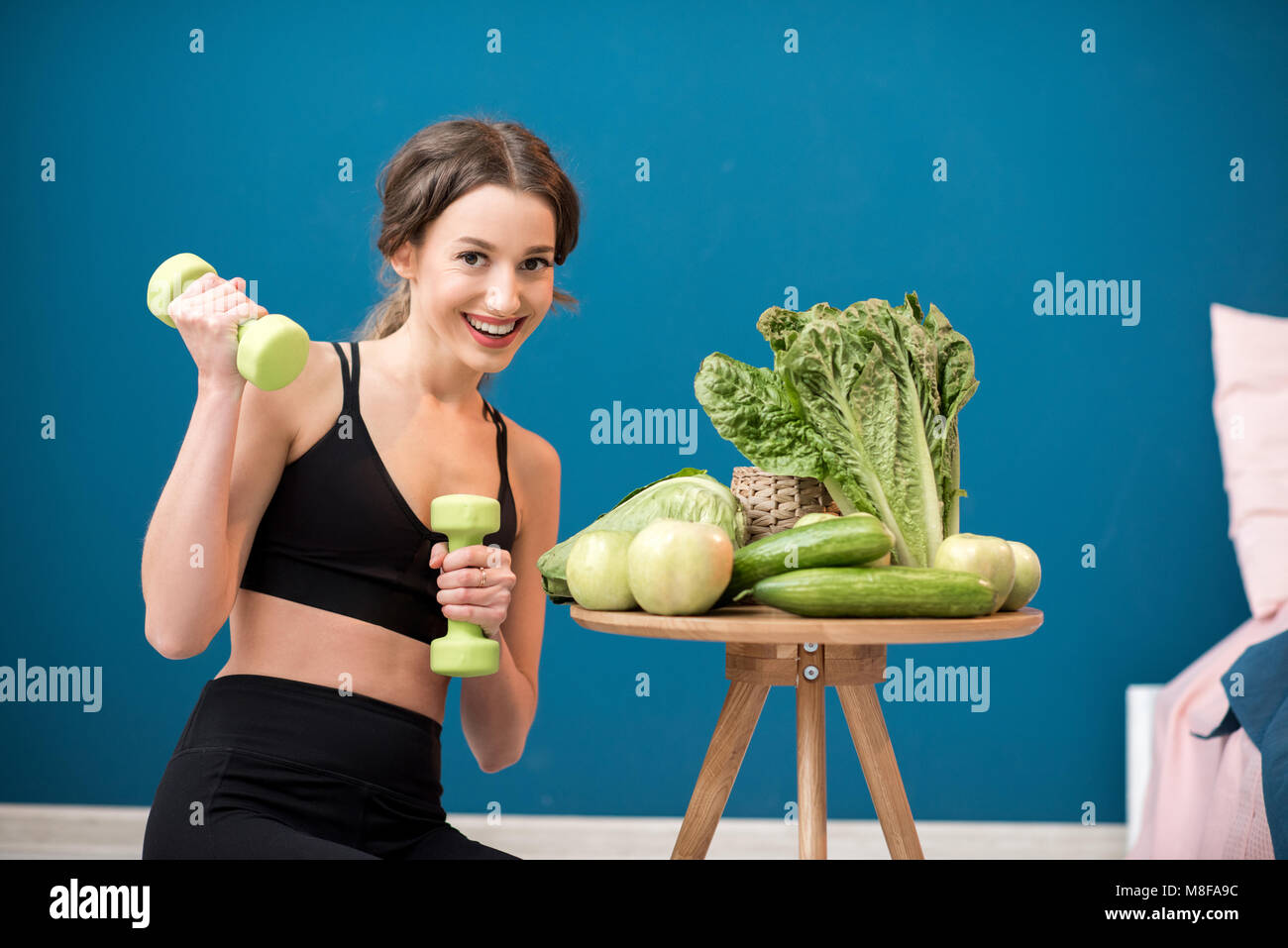 Gesund Sport Lifestyle mit frischem Grün essen Konzept Stockfoto