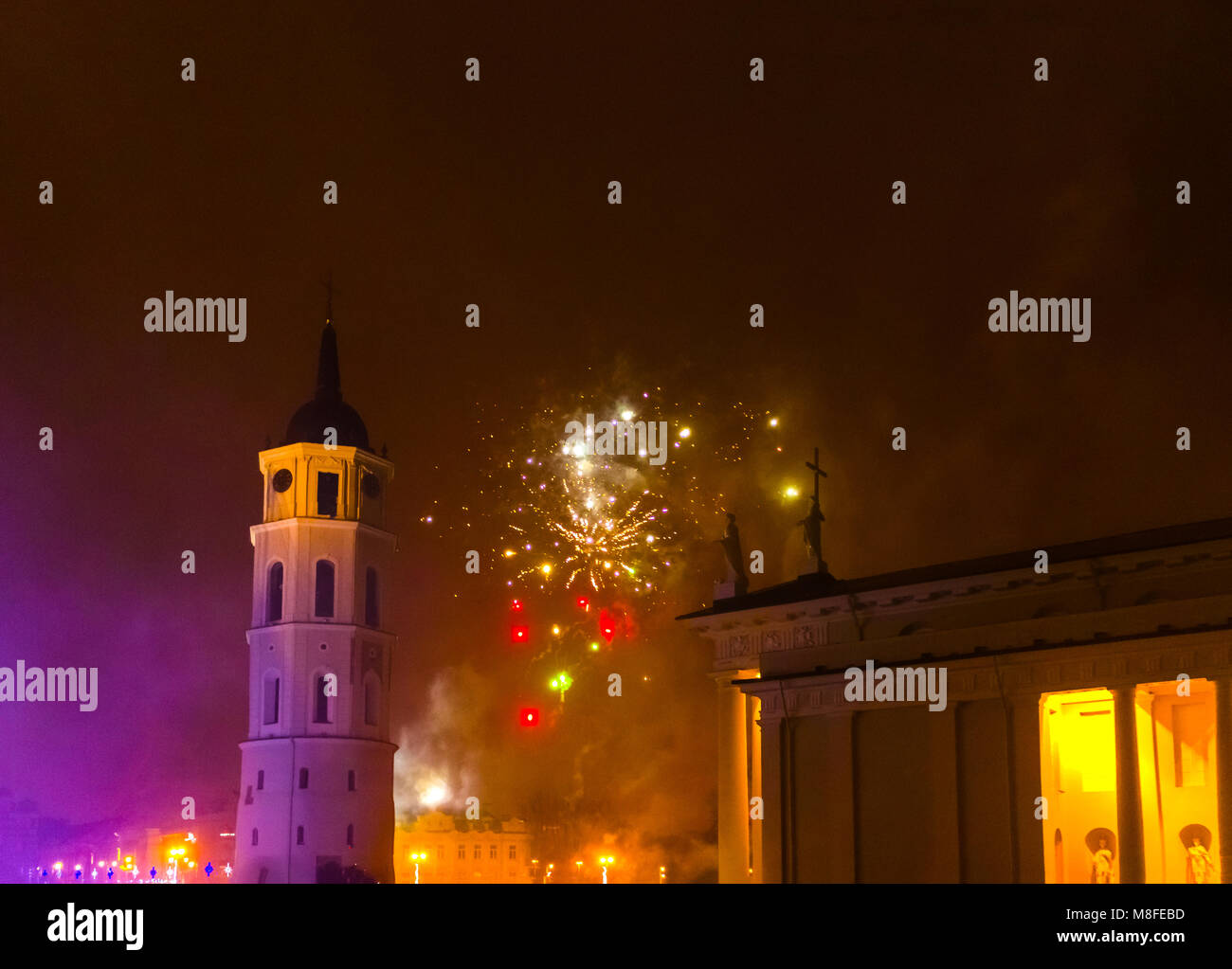 Die wichtigsten Feuerwerk in Litauen am Neuen Jahr Stockfoto