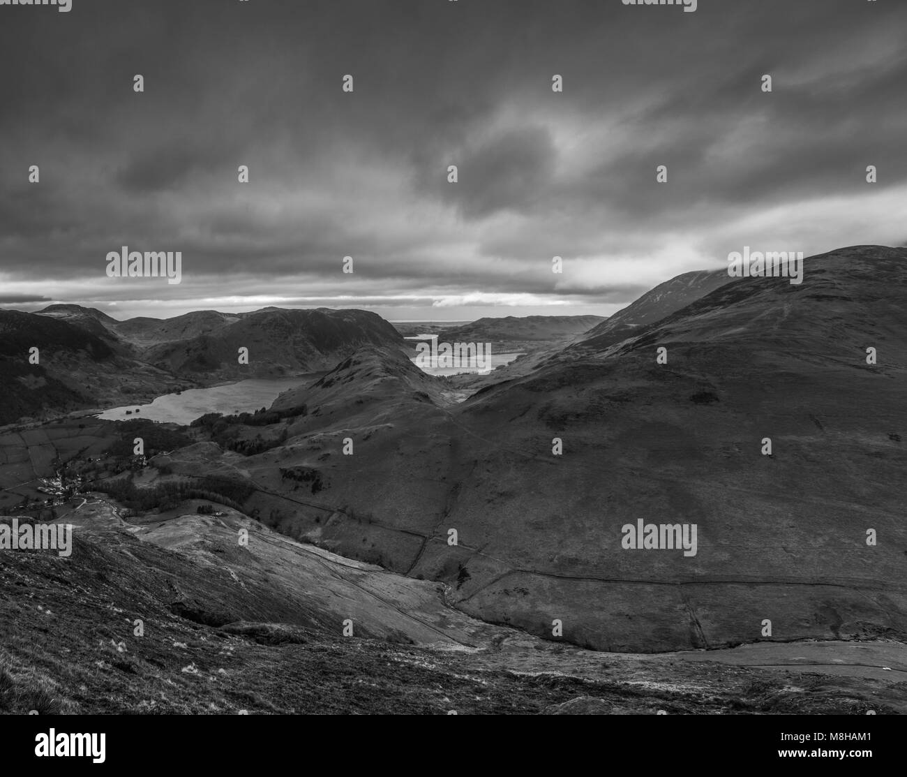 Die buttermere Tal von Robinson auf einem nassen und grauer Tag, Großbritannien Stockfoto