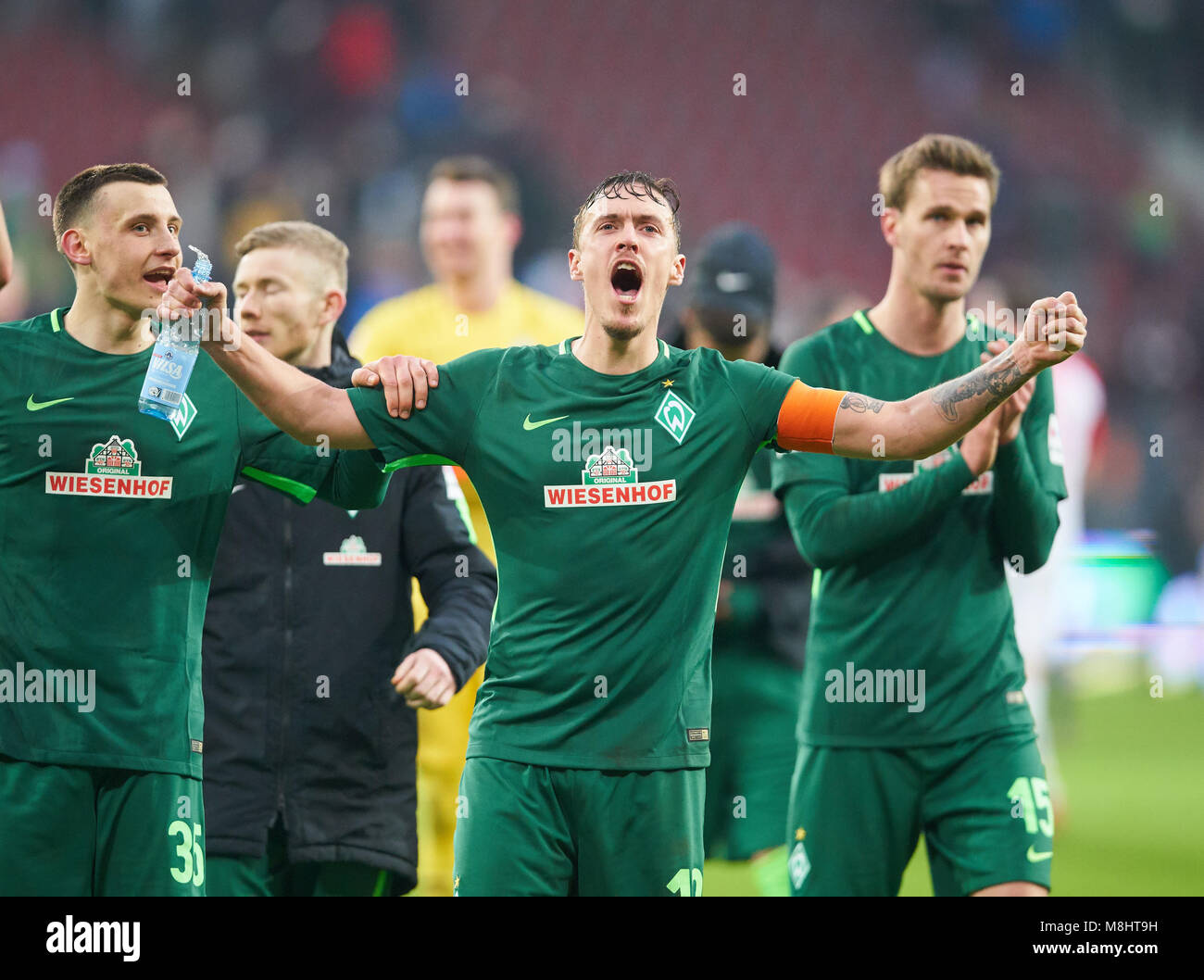 FC Augsburg Fußball, Augsburg, März 17, 2018 Max Kruse, BRE 10 Jubel, Freude, Emotionen, feiern, lachen, Jubeln, Jubeln, reißt die Arme, ballte die Faust, FC Augsburg - SV WERDER BREMEN 1-3 1. Deutschen Fußball-Bundesliga, Spieltag 27, Augsburg, März 17, 2018, Saison 2017/2018 © Peter Schatz/Alamy leben Nachrichten Stockfoto