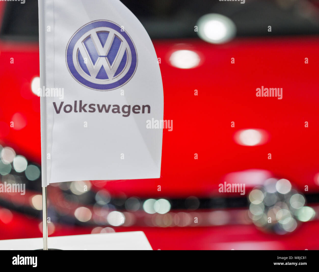 Kiew, Ukraine - Oktober 08, 2017: Volkswagen Logo closeup an Deutschen multinationalen Automobilunternehmen stand während der CEE 2017, der größten consumer electronics tr Stockfoto