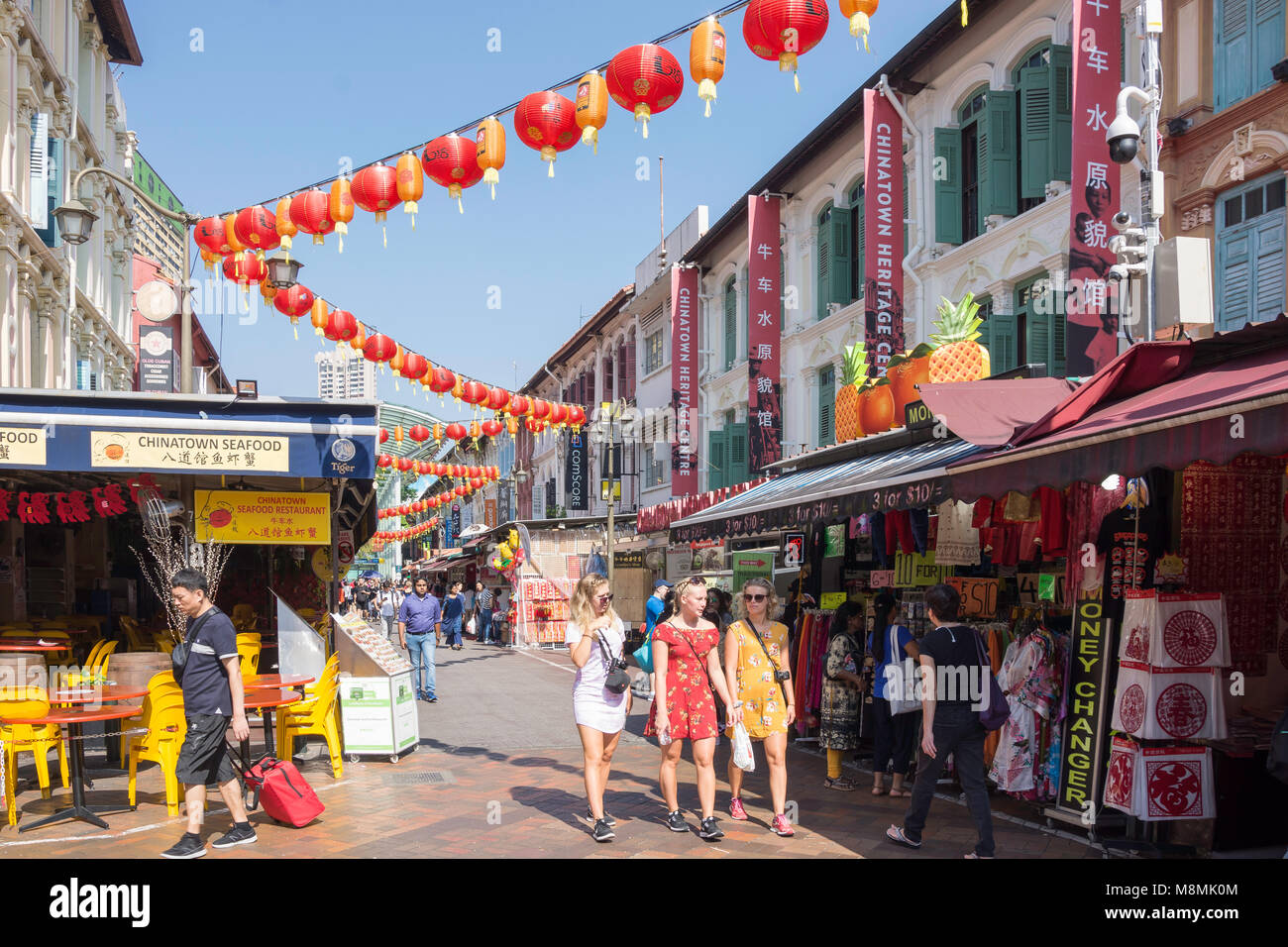 Geschäfte und Restaurants auf Pagoda Street, Chinatown, Outram District, Central Area, Singapur Insel (Pulau Ujong), Singapur Stockfoto